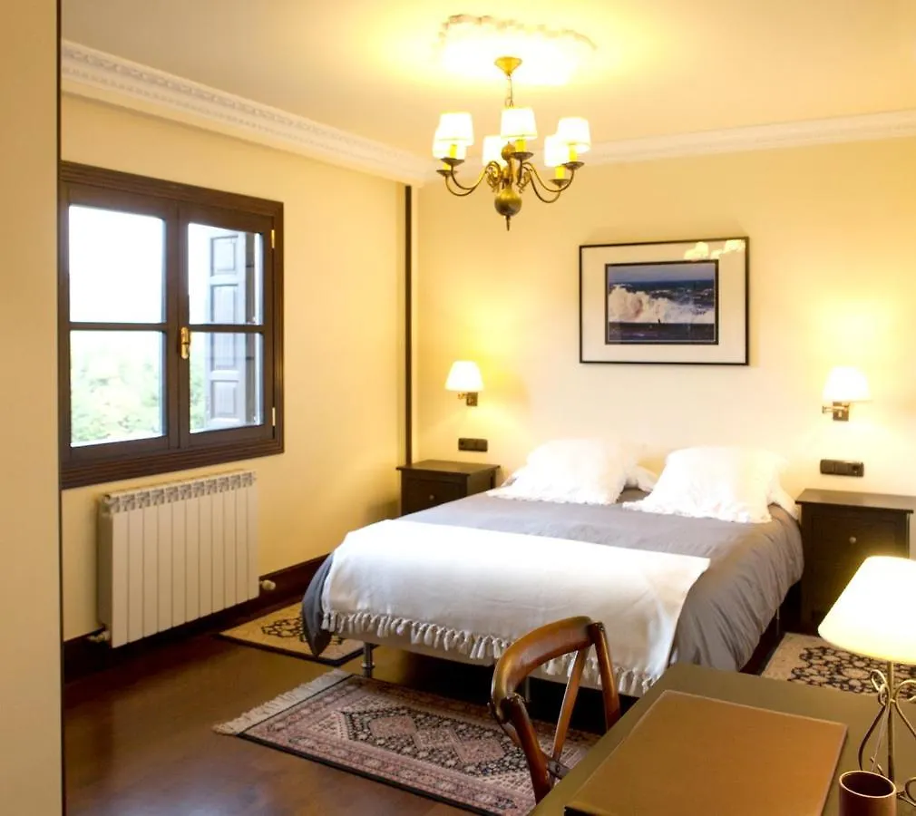 Family Home In Oiartzun With Mountain View İspanya